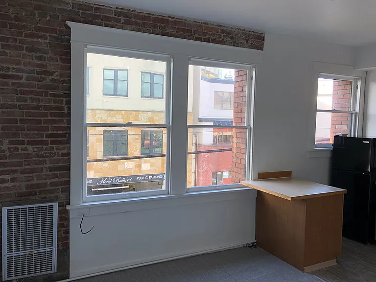 Curtiss Apartments — Photo 18