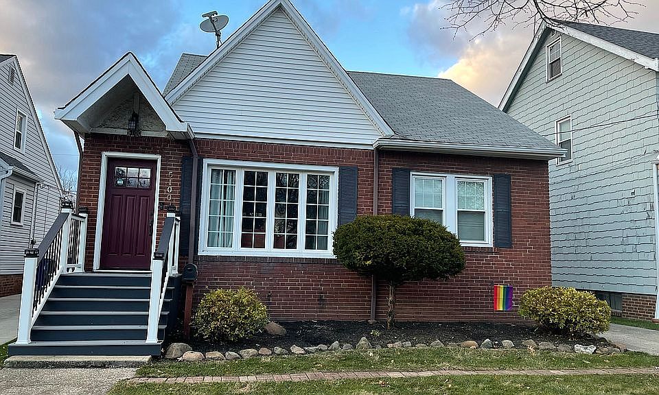 1st image of 5100 Vandalia Ave