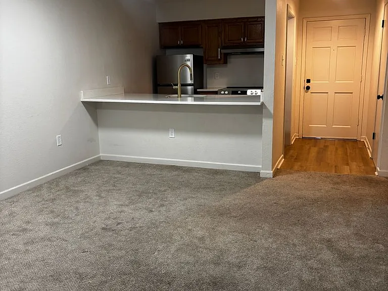 234 Richland Ave — Photo 10
