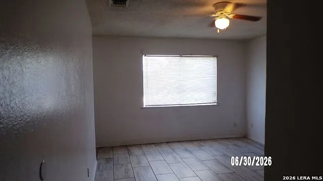 507 W Clare St — Photo 13
