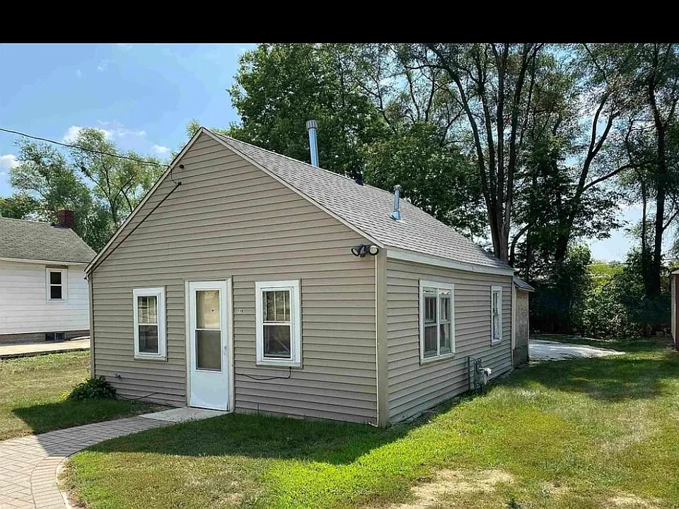 719 Sawyer Rd