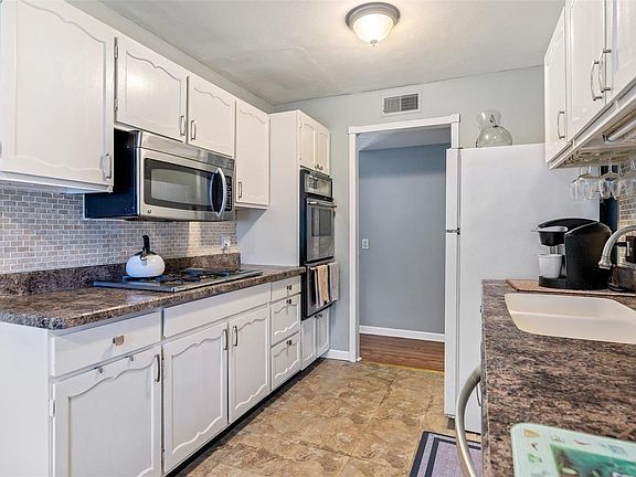 5th image of 4860 Hursley Dr
