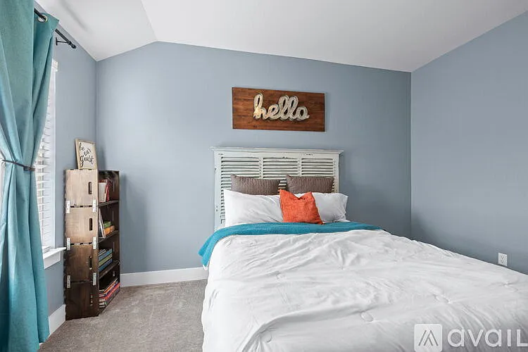 525 Compania Cv — Photo 12