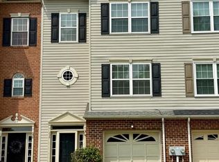 394 Cambridge Pl, Prince Frederick, MD 20678
