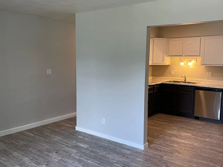 510 S Johnson St #5 — Photo 5