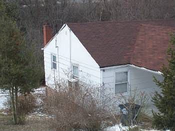 5th image of 1668 Houston Ave