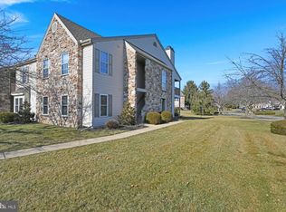 234 Greenview Dr, Lancaster, PA 17601