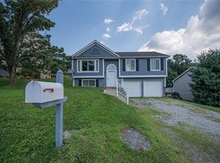 207 Frontenac Rd, New Kensington, PA 15068