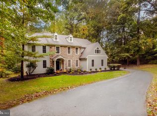 175 Pugh Rd, Wayne, PA 19087