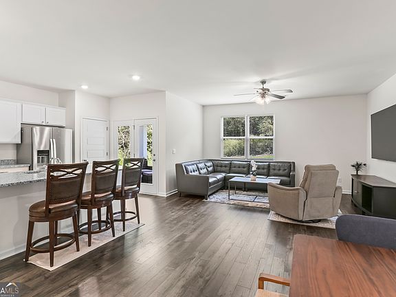 2nd image of 3688 Chevington Ct SE
