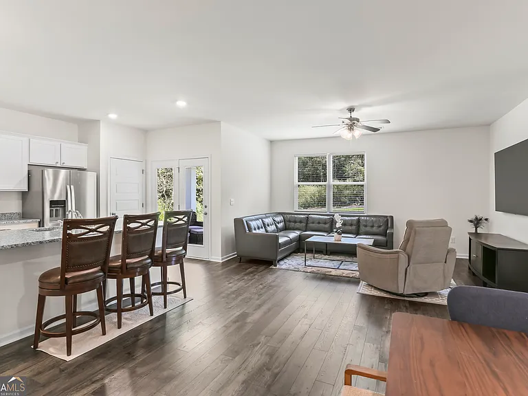3688 Chevington Ct SE — Photo 2