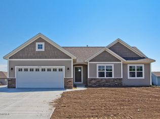 3540 Stephanie Dr, Hudsonville, MI 49426