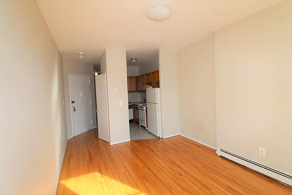 Rented by Compass | media 8