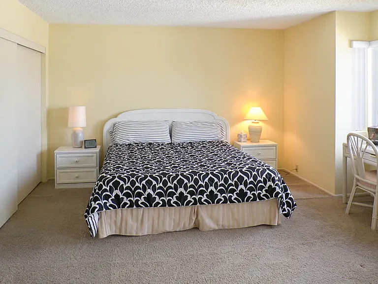 Canyon Cir N — Photo 6