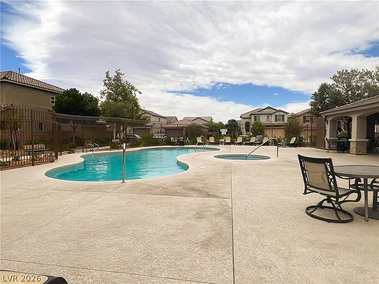 6423 Pochman Mesa St — Photo 97