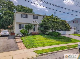 3 Barkalow St, South Amboy, NJ 08879