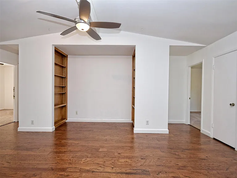12812 Esplanade St — Photo 10