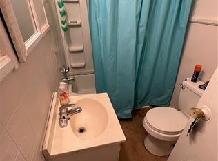 804 North St, Graham, NC 27253