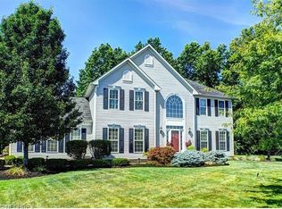 3376 Symphony St, Cuyahoga Falls, OH 44223