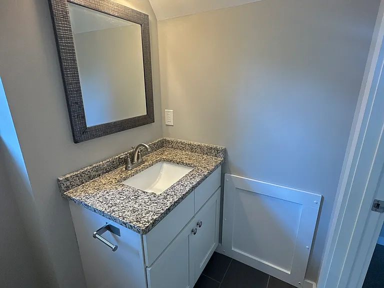 4100 Apex Dr — Photo 8