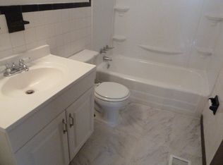 4930 Woolsey St, Norfolk, VA 23513