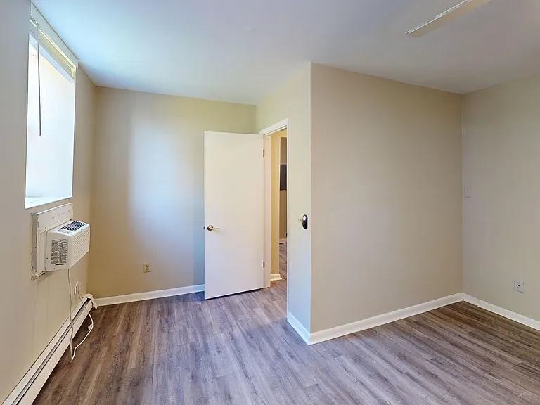 2148 Saint James Ave #2154 — Photo 3