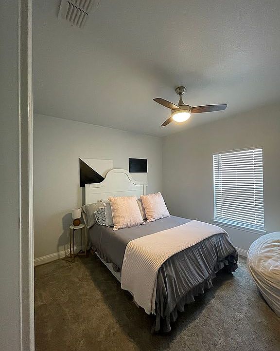 1st image of 1109 Broadway