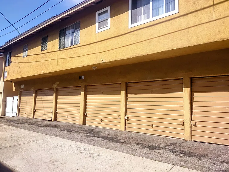 1118 W Fay Ln — Photo 12