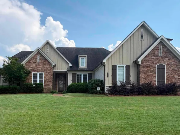 8793 Carriage Creek Rd, Arlington, TN 38002