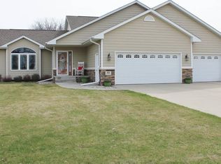 102 Rottunda Way, South Sioux City, NE 68776