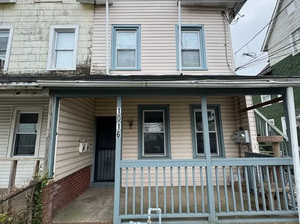1016 Pine St, 1016 Pine St #1, Darby, PA 19023