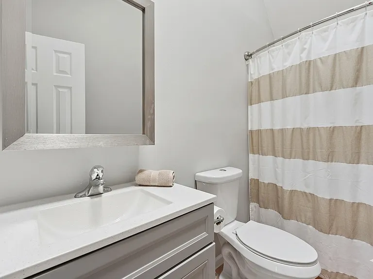 606 Coates Ln #1 — Photo 17