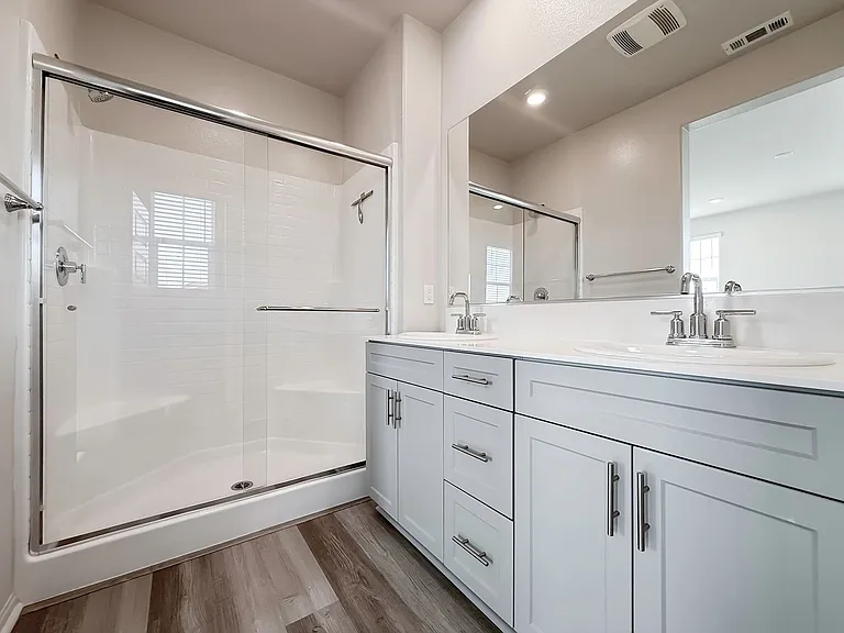28076 Melrose Dr — Photo 47