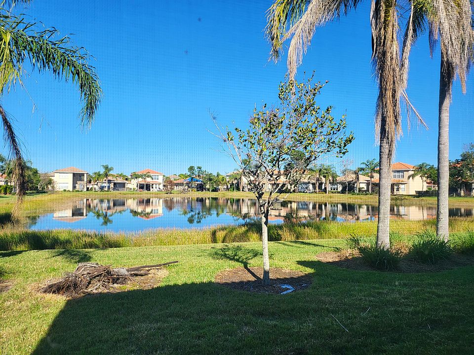 1st image of 10417 Blue Beech Ln