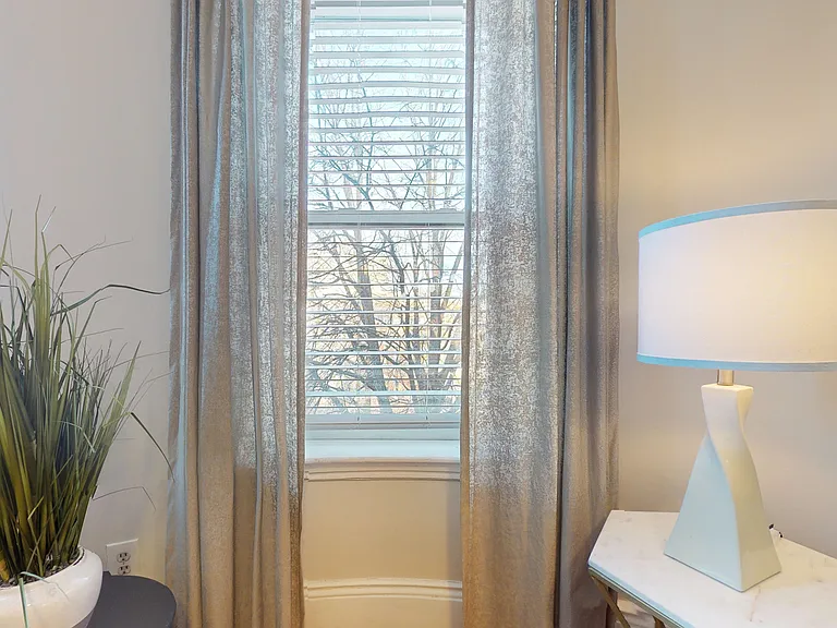 636 Washington St #4 — Photo 11