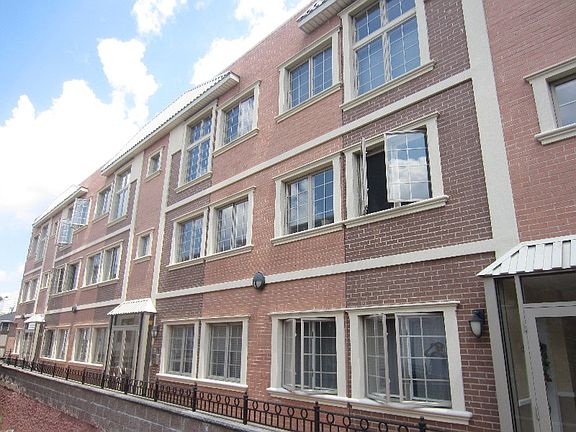 New and modern 3-floor condo building