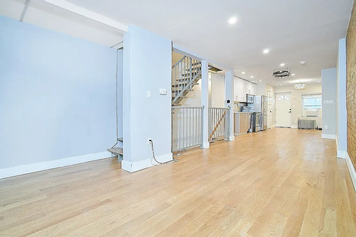 153 East 115th Street — Photo 4