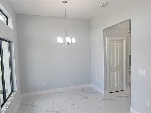 5th image of 2607 20th St W