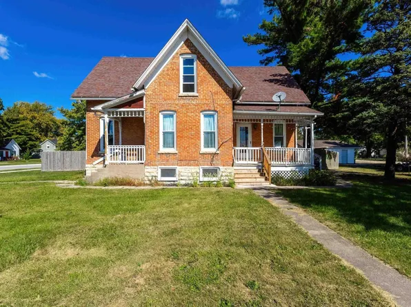 100 N State St, Atkinson, IL 61235