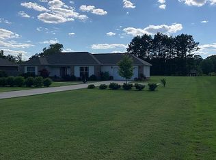 1095 Ridgewood Dr, Little Rock, AR 72206