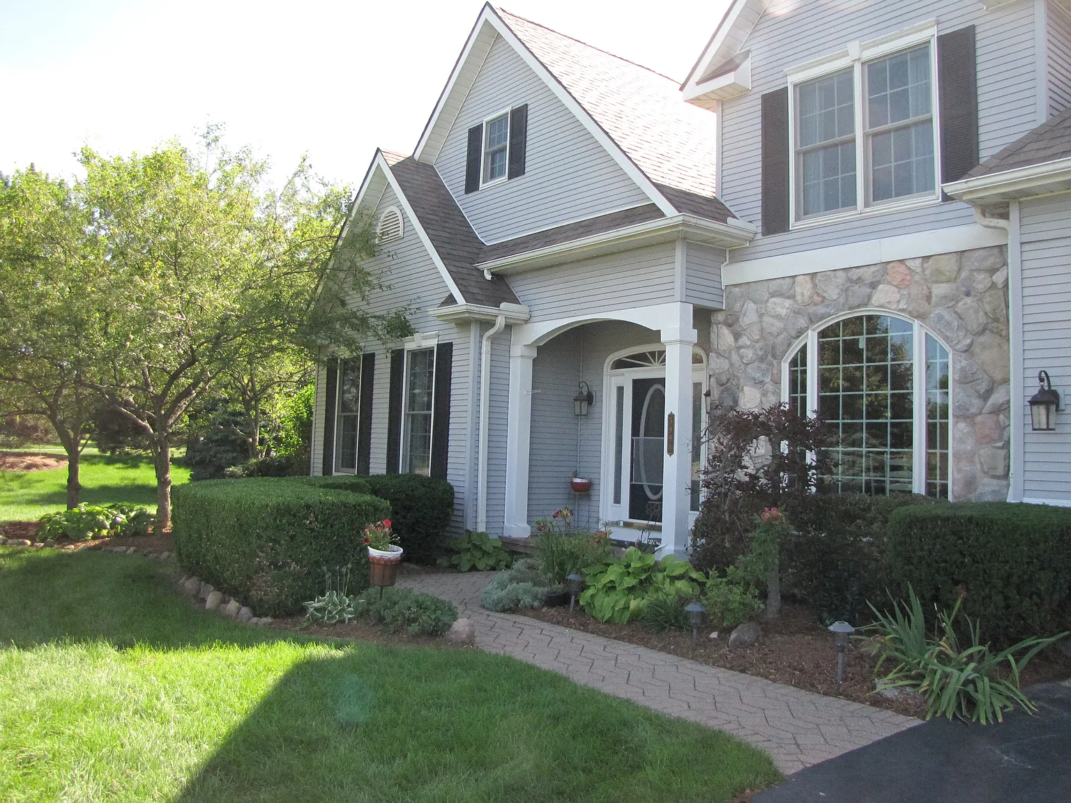 5998 E Horizons Dr photo 1