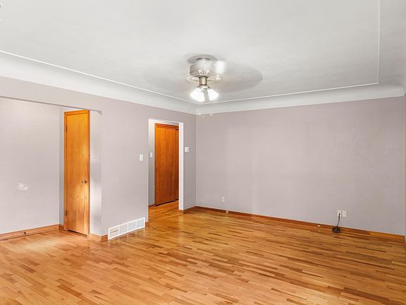 5th image of 248 Fairfield Ave