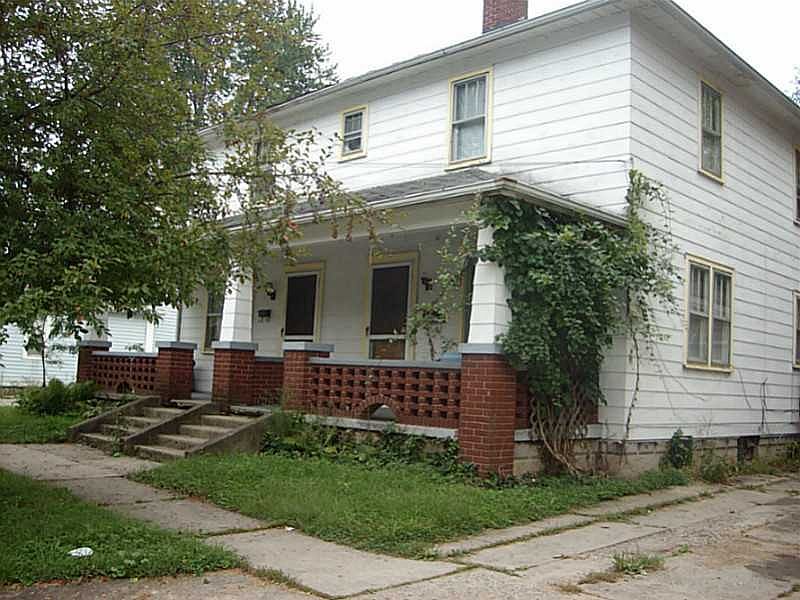 1st image of 421 Jefferson St