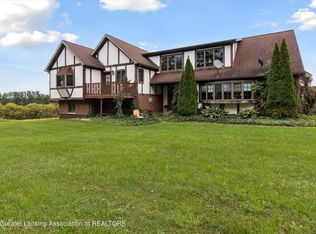 2499 Morgan Rd, Eaton Rapids, MI 48827