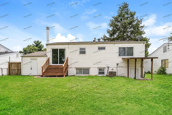 11939 Holly Brook Dr — Photo 12