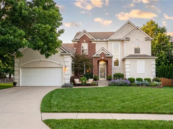 15118 W 157th Ter, Olathe, KS 66062