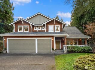 10647 Woodhaven Ln, Bellevue, WA