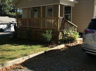 5202 Groovers Landing Rd, Acworth, GA 30101