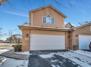 7715 Richardson Ln, Tinley Park, IL 60487