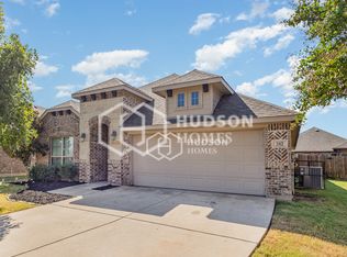 242 Dakota Dr, Waxahachie, TX 75167